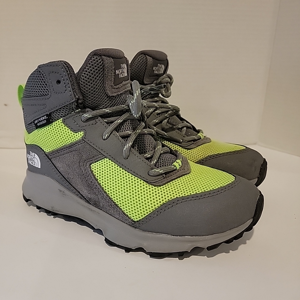 North Face Jr. Hedgehog Hiker II Mid Waterproof Hiking Boots Size 3
